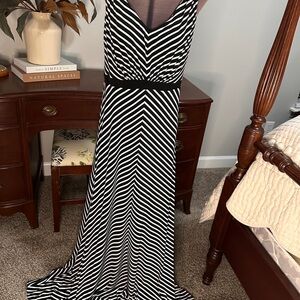 White House Black Market Chevron Maxi Dress